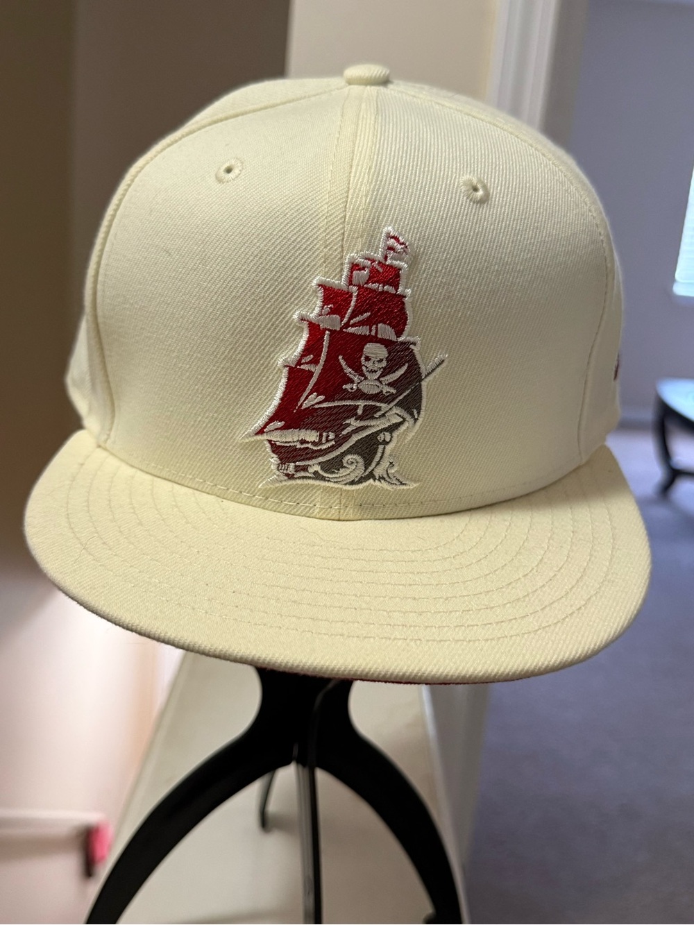 Tampa Bay Buccaneers fitted hat 7 3/8